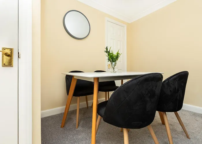 Charming 1Br Flat, Canning Town, Excel, City Hall